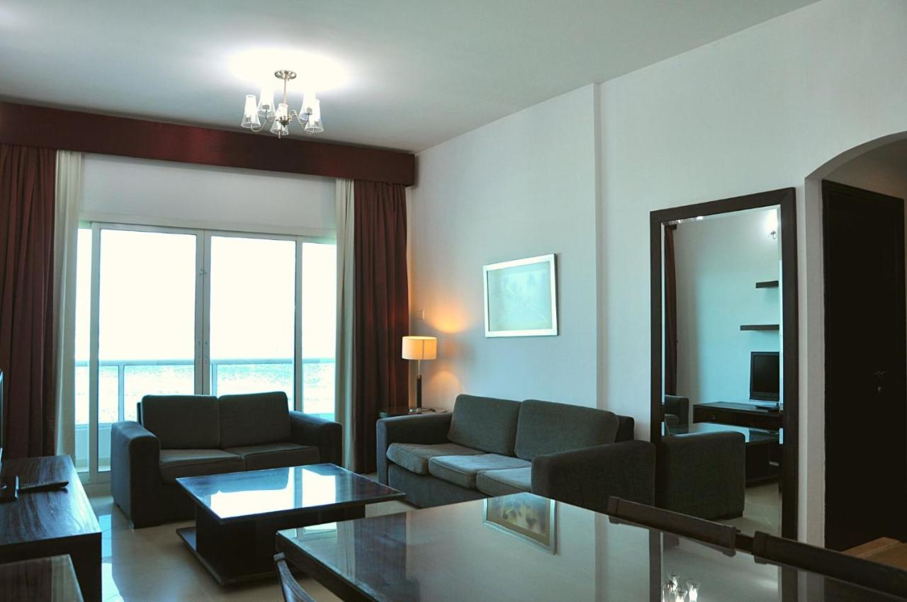Care Holiday Homes Apartments Barsha Heights Dubaï Extérieur photo