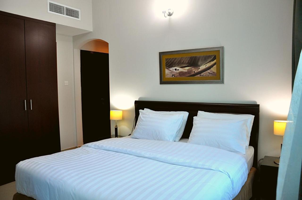 Care Holiday Homes Apartments Barsha Heights Dubaï Extérieur photo
