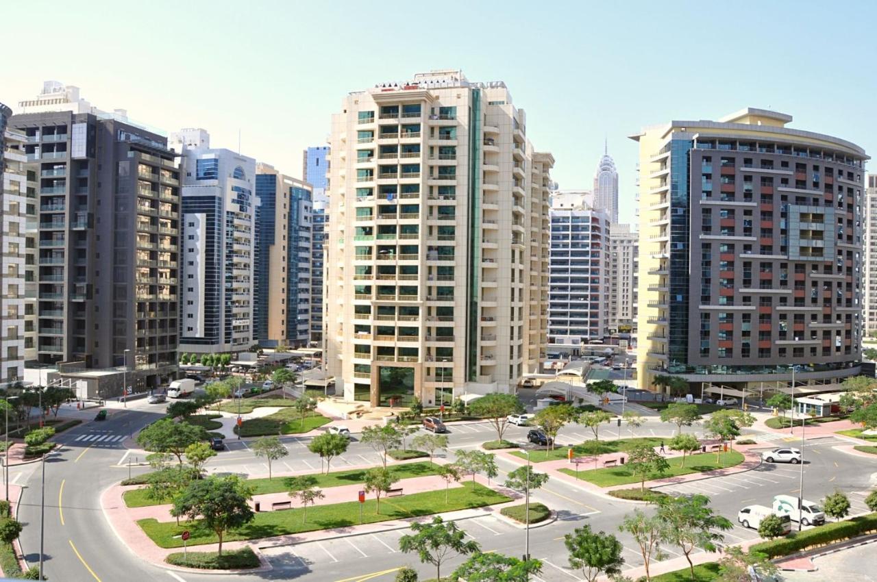 Care Holiday Homes Apartments Barsha Heights Dubaï Extérieur photo
